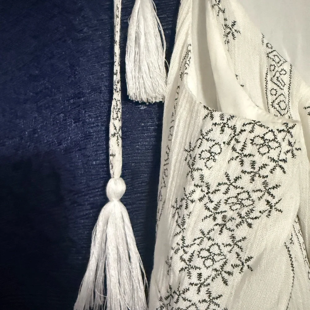 White Tie Maxi dress with slip - Picture 7 of 7